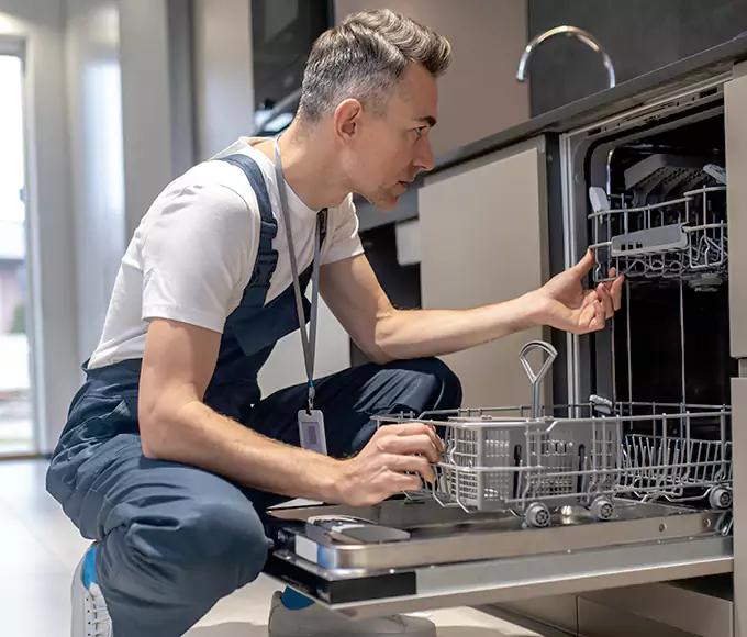 Why Vista Homeowners Pick Vista Appliance Pro for Every Dishwasher Breakdown?